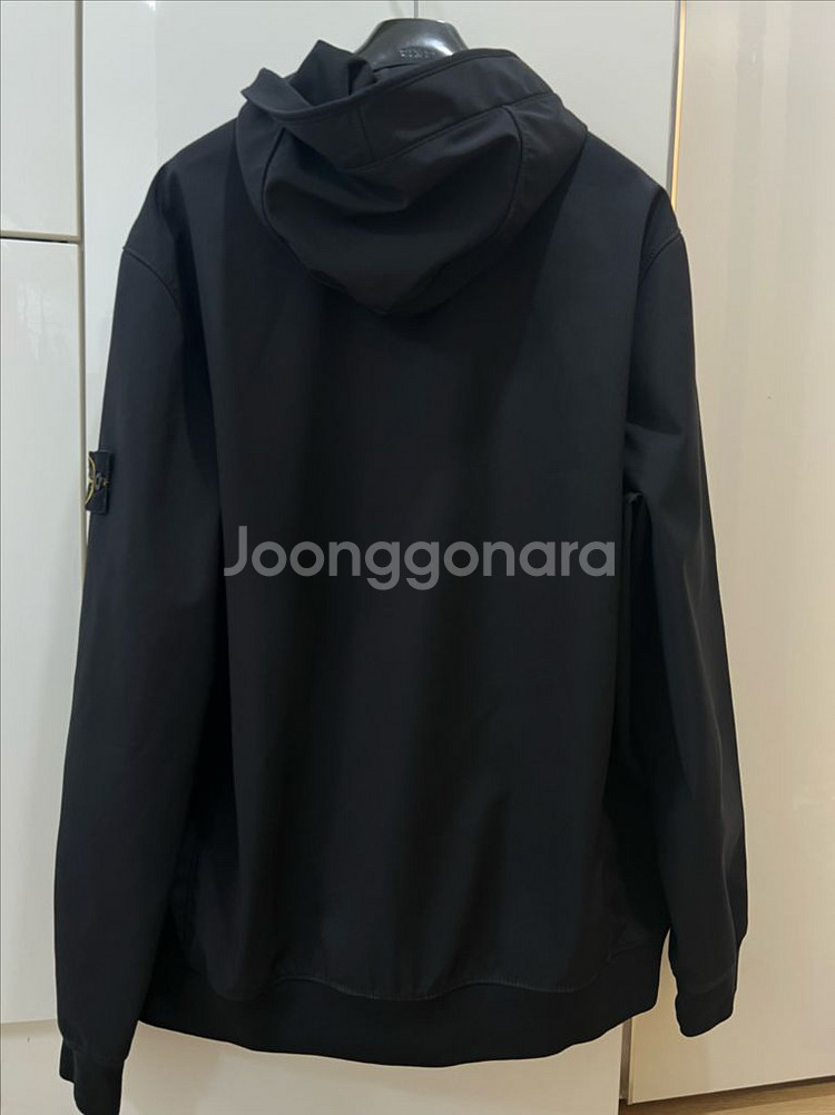 스톤아일랜드 소프트쉘자켓 2xl (새상품급)--1