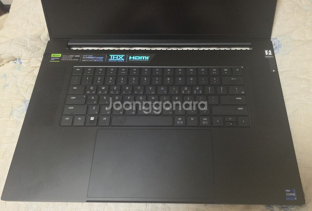 Razer Blade 18 (2024 최신형)--8