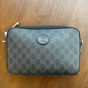 구찌 인터로킹 크로스백