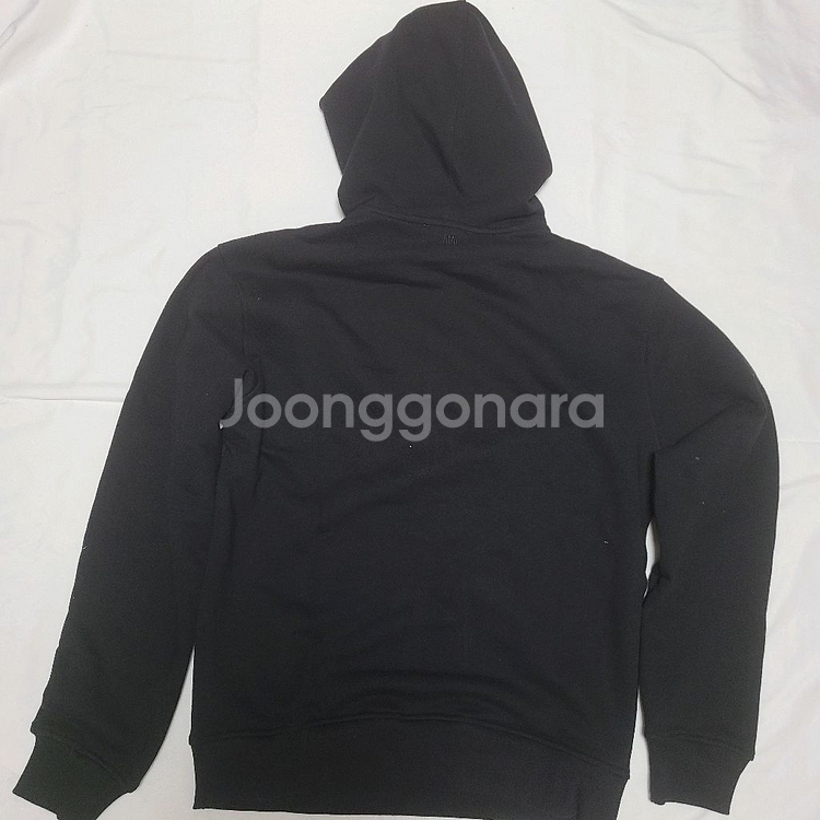 아미 스몰 하트 로고 후드티 블랙 그레이--3