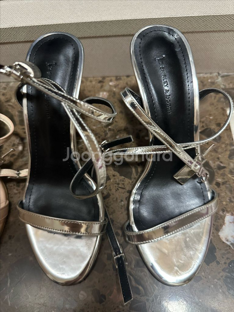 실버 스트랩 힐 234--0