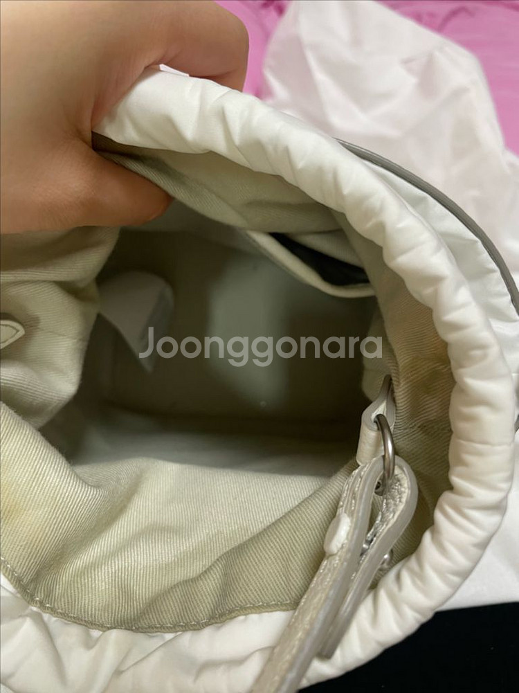 마르지엘라 5AC 버킷백 화이트 판매해요--8