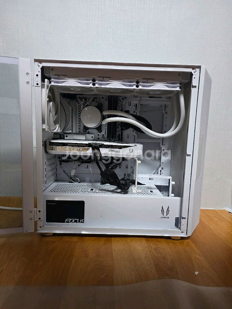 9600x rtx5070 32g 고사양 데스크탑 직거래--0