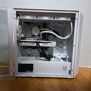 9600x rtx5070 32g 고사양 데스크탑 직거래