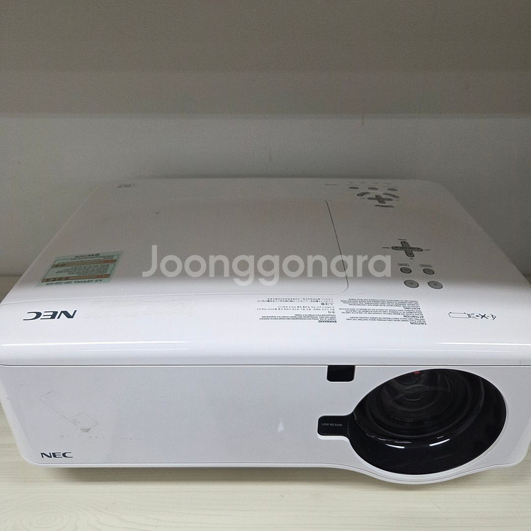 엄청밝은 6200안시 빔프로젝터 NEC NP4100--2
