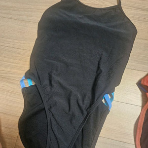 졸린 줄리안 26 두 벌