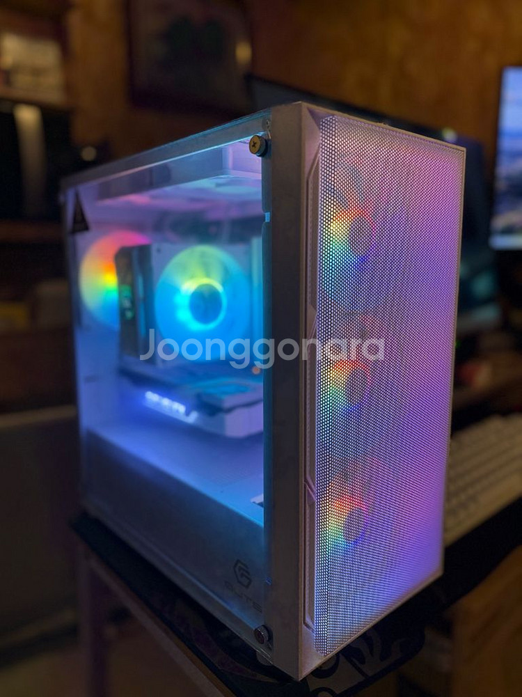 화이트 감성 게임용 특AAA급 컴퓨터 본체 PC--5