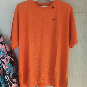 오프화이트 오렌지 자수 오버핏 티셔츠 M