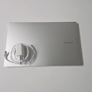 삼성 갤럭시북 프로 NT950XDY-A51AS 판매합니