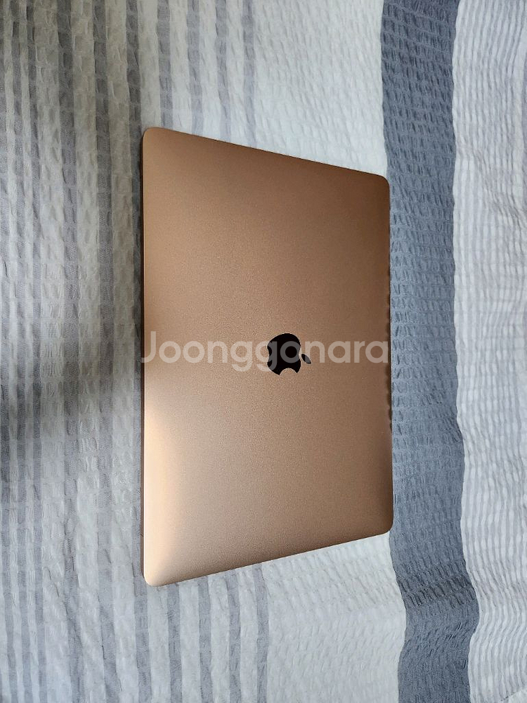 맥북에어 M1 새제품급 S급 로즈골드 256기가 8GB--5