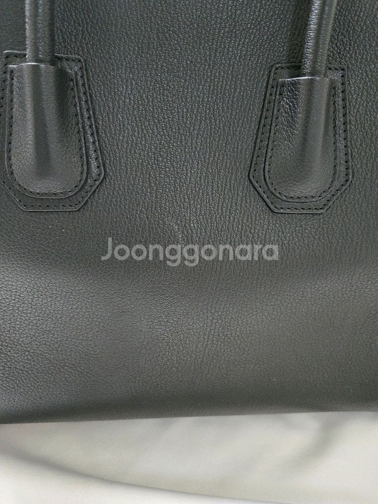 지방시 안티고나 고트스킨 미듐--3