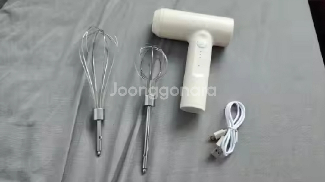 새상품 무선휘핑기 (검정, 흰색)--0
