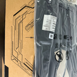 MSI 크로스헤어 A18 HX A7WGKG-R9 QHD