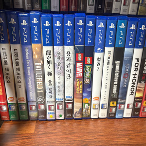 PS4(플스4) CD 팝니다.