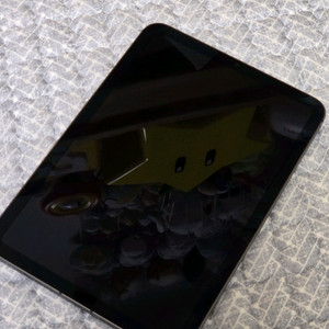 아이패드 미니 6세대 셀룰러 64GB 팝니다.