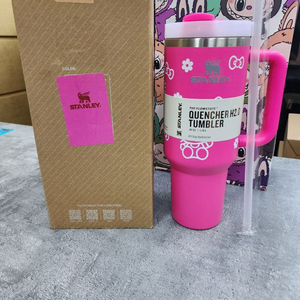 (헬로키티 신상) 스탠리텀블러 새상품 판매합니다