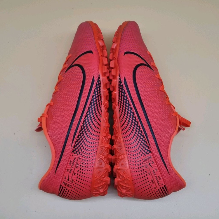 나이키 머큐리얼베이퍼13 풋살화 275 이미지