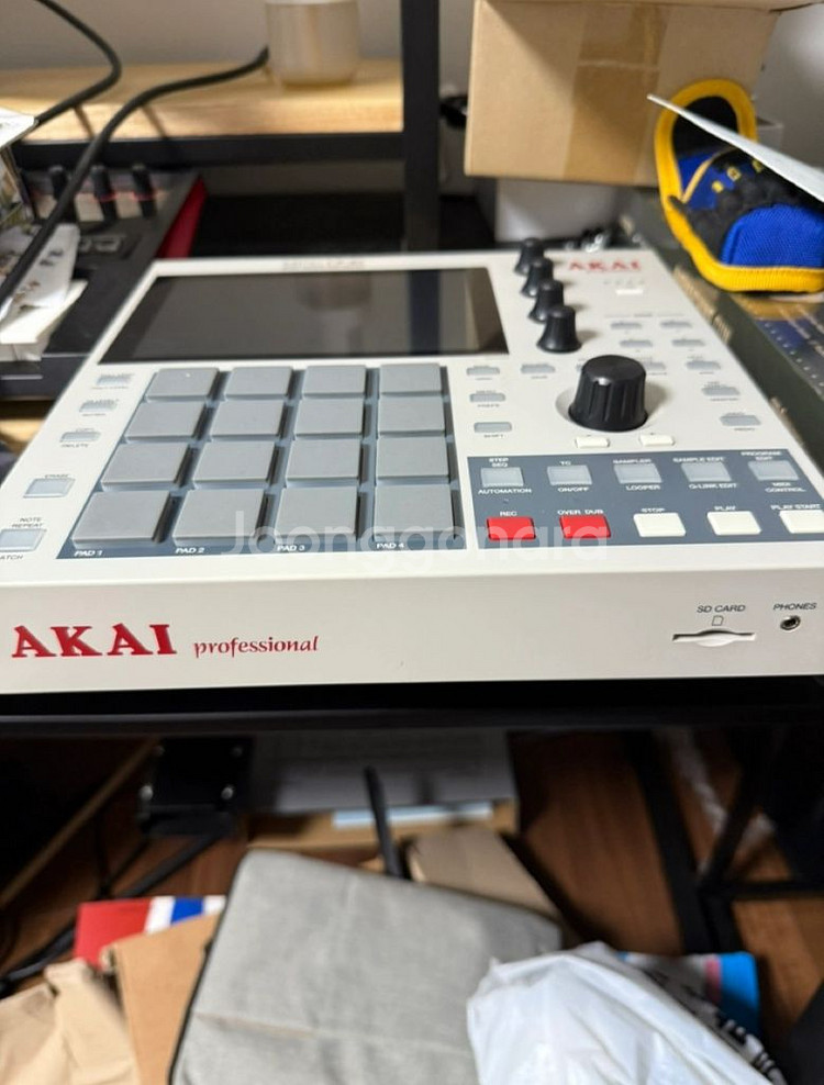 AKAI MPC ONE 샘플러 새상품--0