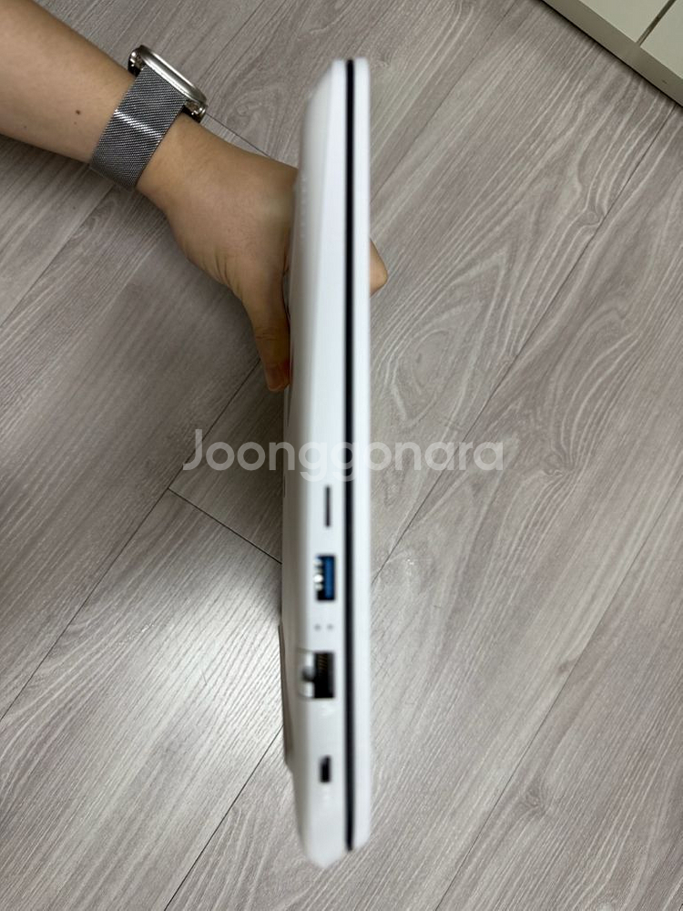 LG 울트라PC 15U4ON-GR36K--3