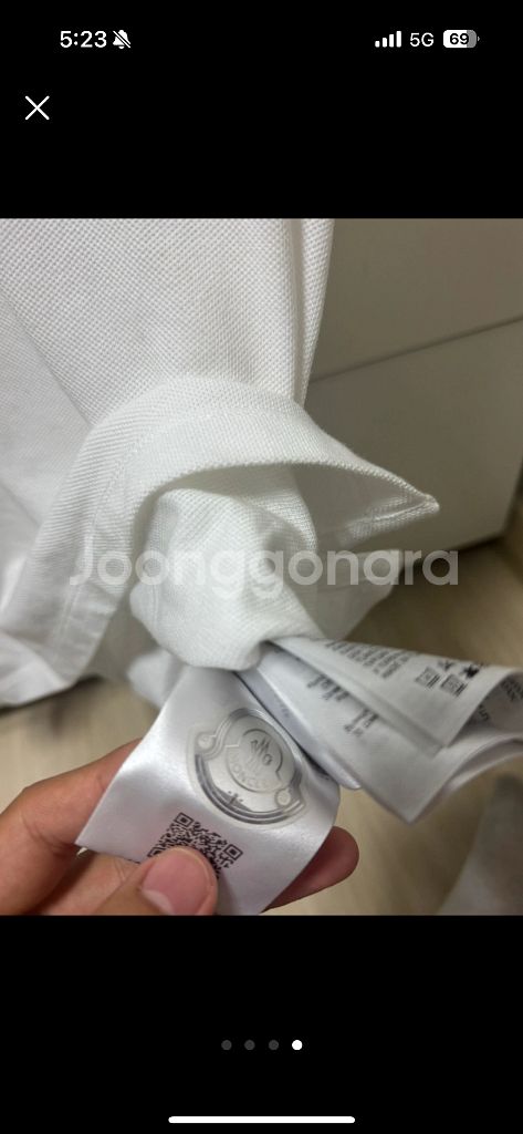 몽클레어 로고 폴로셔츠 화이트--2