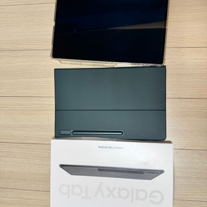 삼성 갤럭시탭 S8 울트라 256 WiFi 판매합니다.