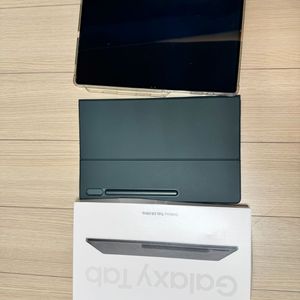 삼성 갤럭시탭 S8 울트라 256 WiFi 판매합니다.