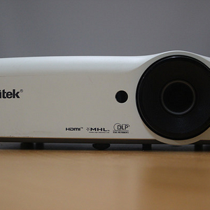 비비텍 DX561 4000안시 중고빔프로젝터