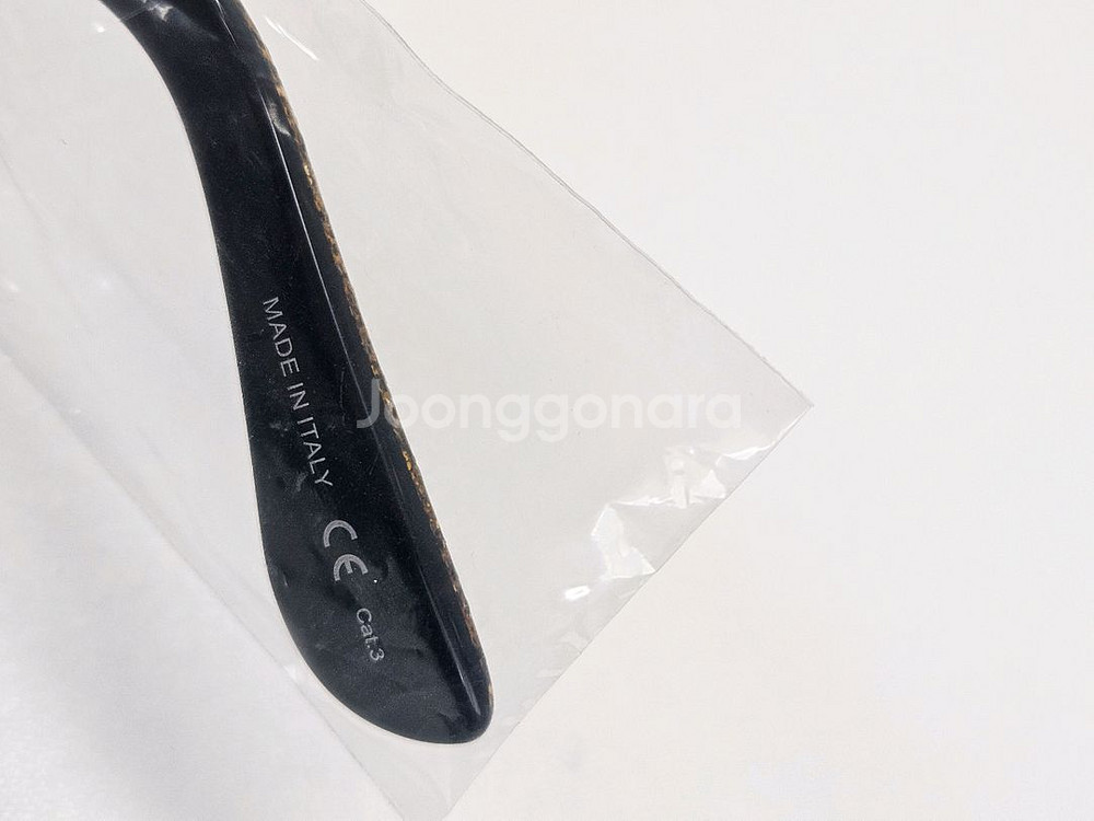 SAINT LAURENT 생로랑 선글라스--5