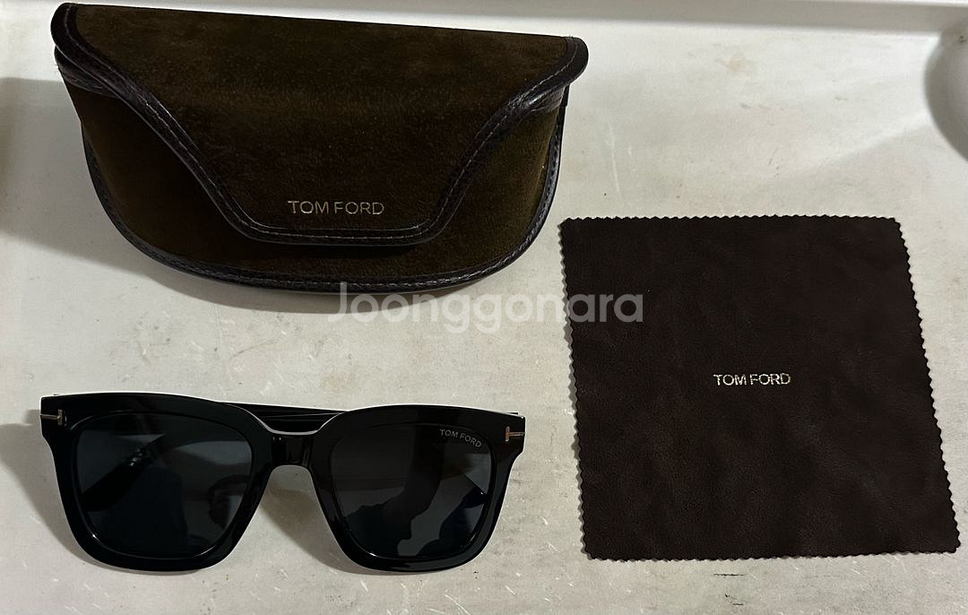 유명한 톰포드 선글라스 TF803-K 01A--0