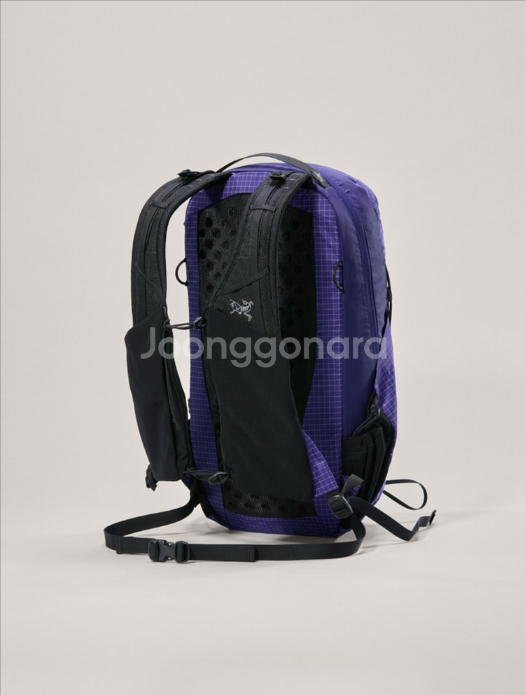 (새상품) 아크테릭스 에어리어스 18--2