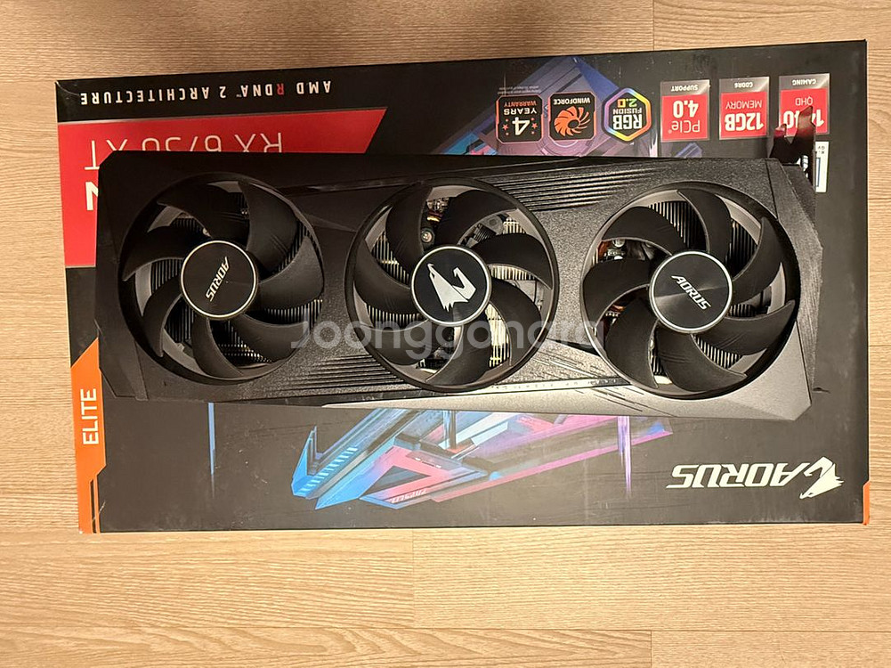 AORUS AMD Radeon RX 6750 XT--2