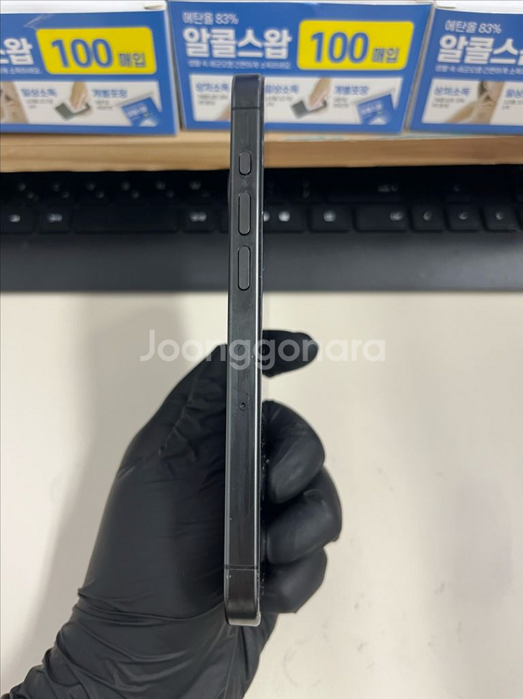 아이폰15프로 256G 블랙티타늄 A급!--5