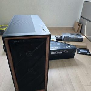 9800x3d+x870e+안텍 flux pro 본체
