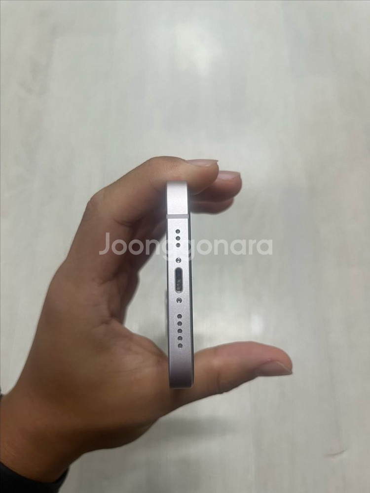 아이폰13 256GB 미국판 무소음카메라 s급--2