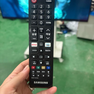삼성 65인치 스마트TV+퍼시스 스탠드