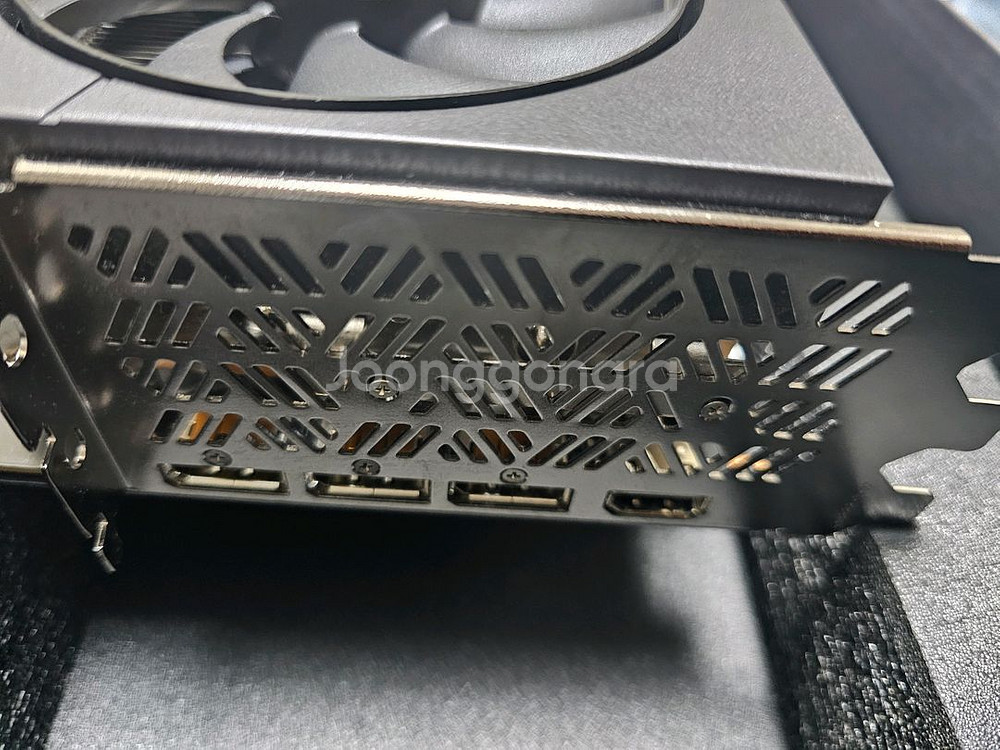 컬러풀 rtx4090 그래픽카드--2