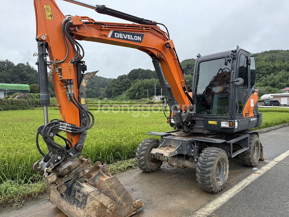 두산 03W굴삭기 DX65W 회링,코집 2022년--0