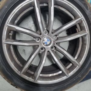 BMW 5시리즈 M스포츠 18인치 순정휠