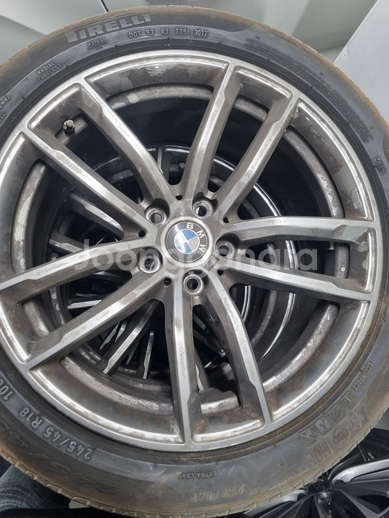 BMW 5시리즈 M스포츠 18인치 순정휠--3