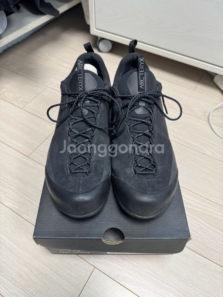 아크테릭스 컨실 FL2 고어텍스 블랙 275--0