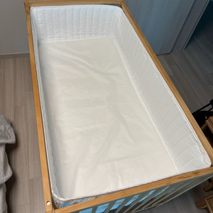 이케아 스니글라르 아기침대