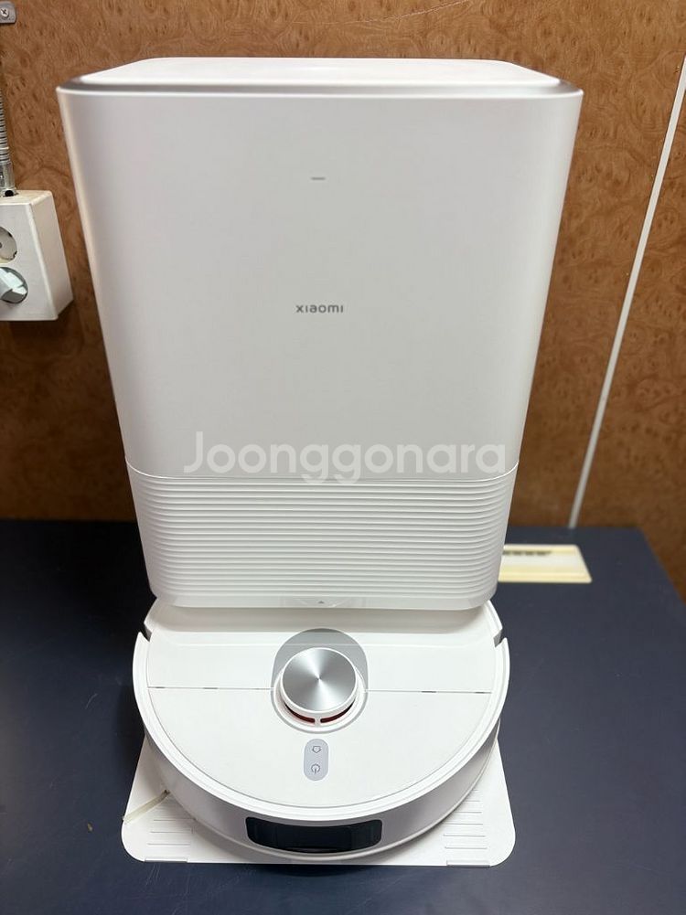 약30분 사용한 샤오미 로봇청소기 x20 프로 팝니다.--0