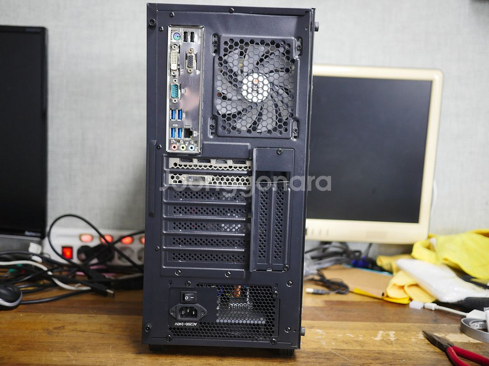 사무용 게이밍 컴퓨터 PC i5-4690 GTX1060--9