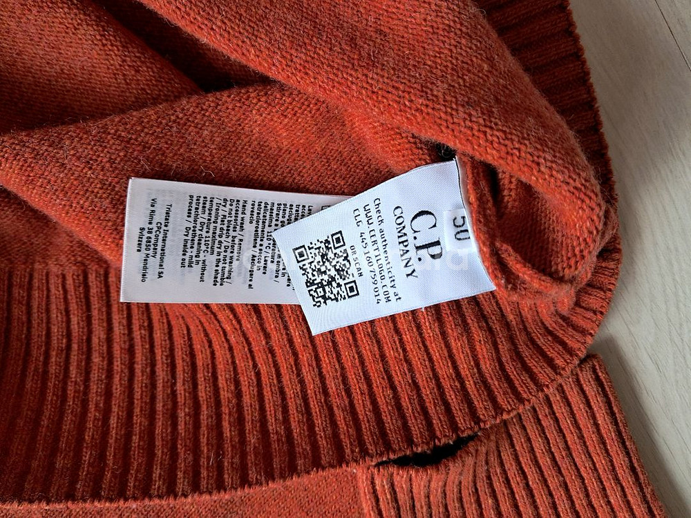 씨피컴퍼니 오렌지 컬러 니트정품--5