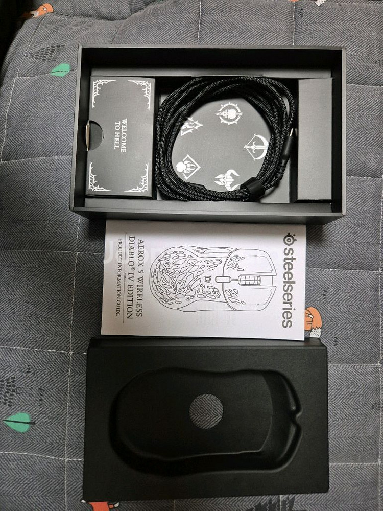 스틸시리즈 AEROX 5 디아블로4한정판 마우스--4