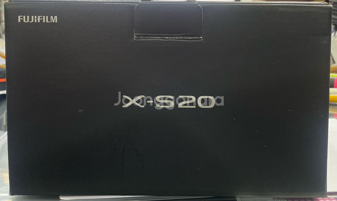 후지필름 X-S20 블랙바디 신품--1