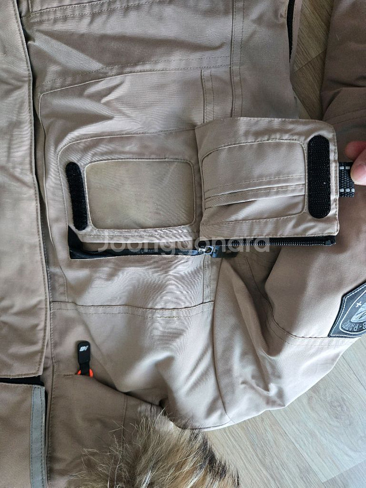 뉴발란스 패트롤 패딩 M 90--3