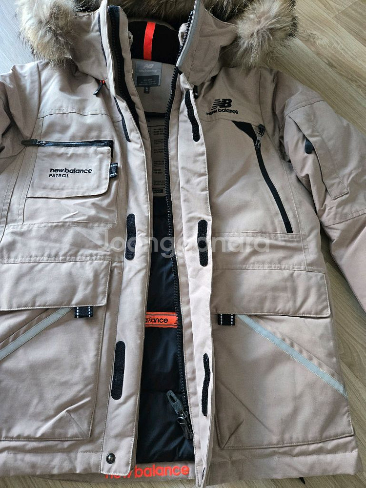 뉴발란스 패트롤 패딩 M 90--11