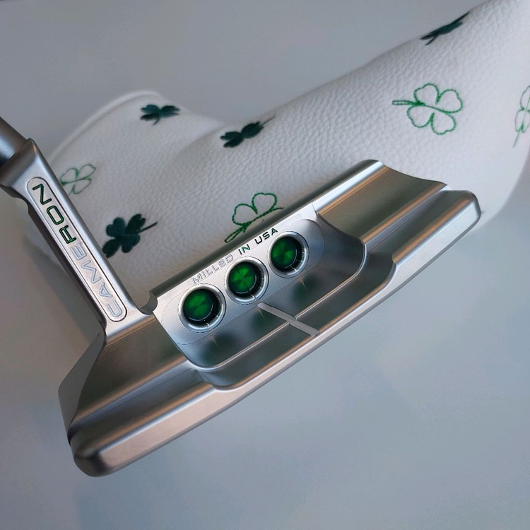 스카티카메론 슈퍼셀렉트 스퀘어백2 Lucky 커스텀퍼터 이미지