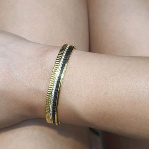 부쉐론 팔찌 뱅글